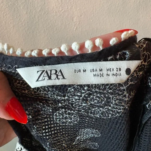 Zara Black and Cream Embroidered Blouse - Picture 10 of 11